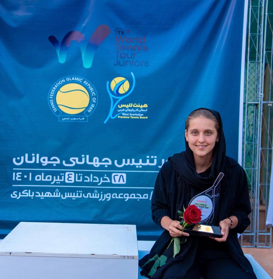 نایب‌قهرمانی تور جهانی جوانان ITF، در کنار جام